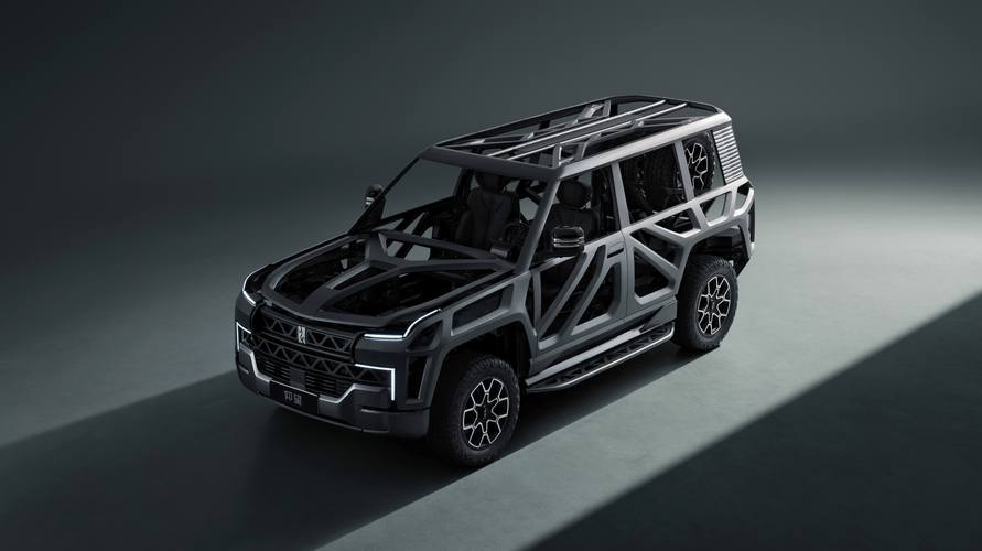 成都86仰望U8硬派越野的科技魅力，国能汽车对传统燃油车市场的冲击